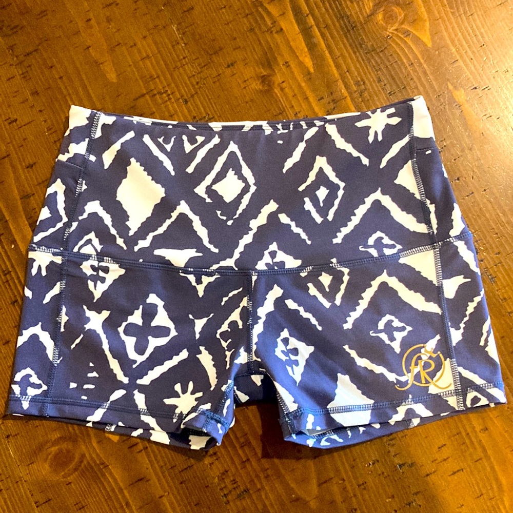 *NEW* Women’s Femme Royale 2.5” Spandex Shorts - size Medium